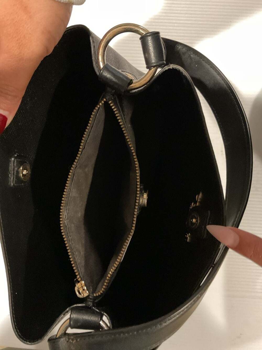 Coach Town Bucket Bag in Horse and Carriage Print Black/Grey Multi - Picture 3 of 3
